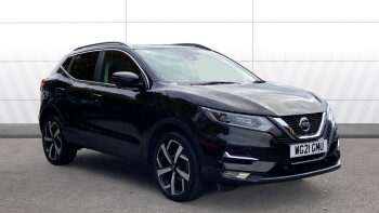 Nissan Qashqai 1.3 DiG-T N-Motion 5dr Petrol Hatchback